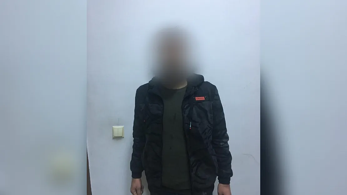 Siirt'te Bir PKK'lı Teslim Oldu