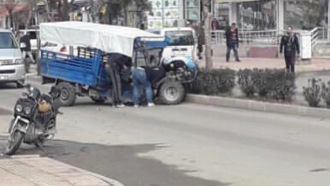 Siirt Şehir Merkezinde Trafik Kazası