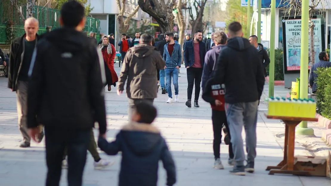 Siirt, Genç Nüfus Oranının En Yüksek Olduğu 3. İl Ama Gençlere İş Yok