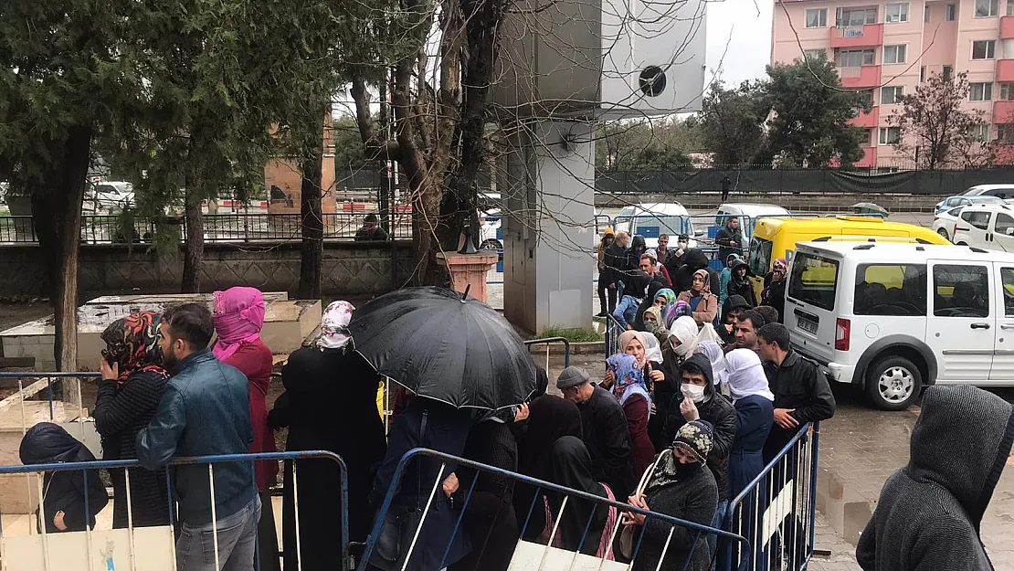 Siirt'te İhtiyaç Sahiplerine 1000'er Liralık Ödemeler Başlıyor