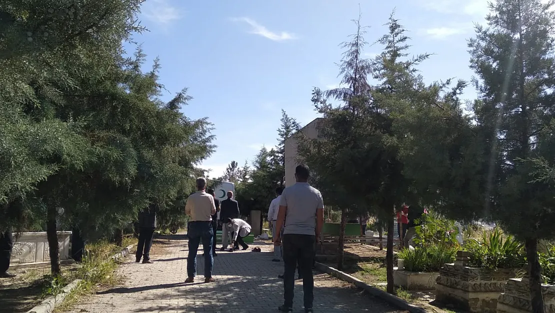 Siirt'te Koronavirüsten 1 Ölüm Daha Yaşandı