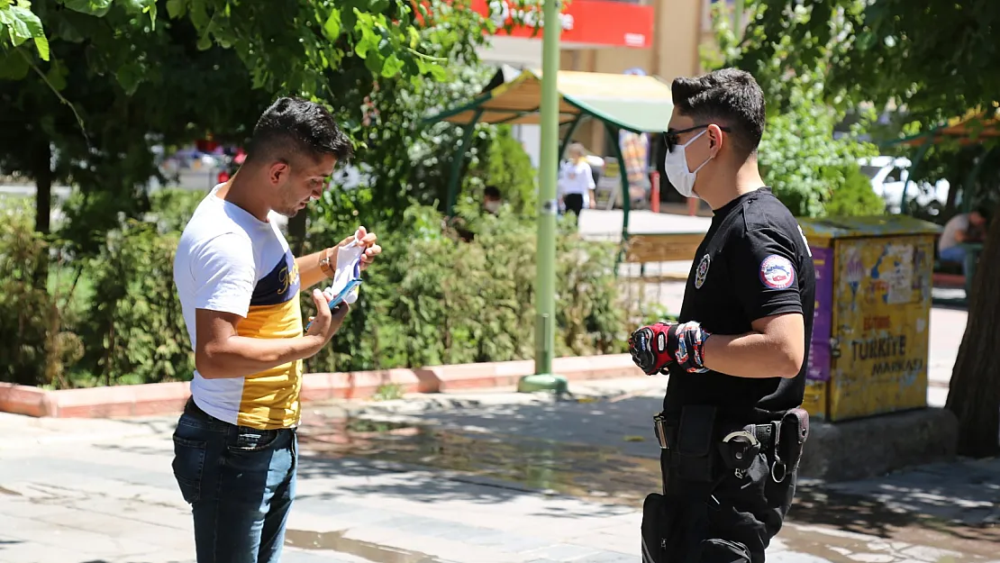 Siirt'te Korona Salgınıyla Mücadele Çalışmaları Sürüyor