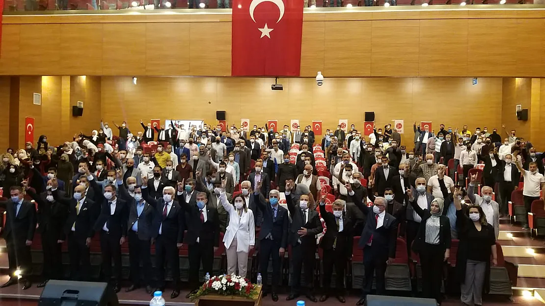 MHP Siirt'te Fatih Cantürk ile Devam Dedi