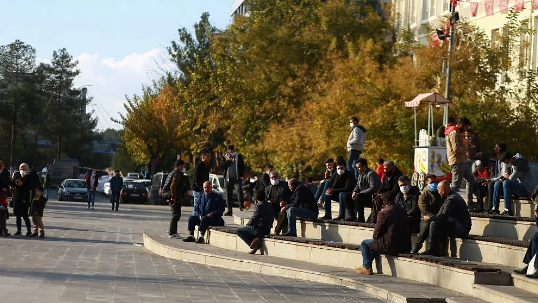 Kısıtlamalar kalkacak mı? Gözler 1 Haziran'da