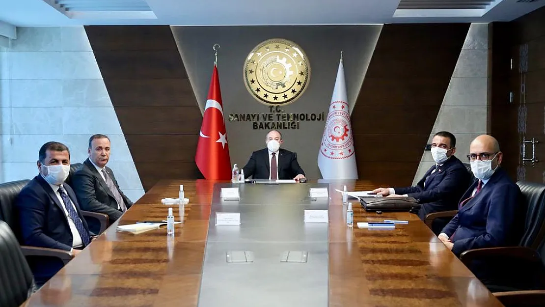 Siirt Heyeti, Bakan Varank'ı Ziyaret Etti
