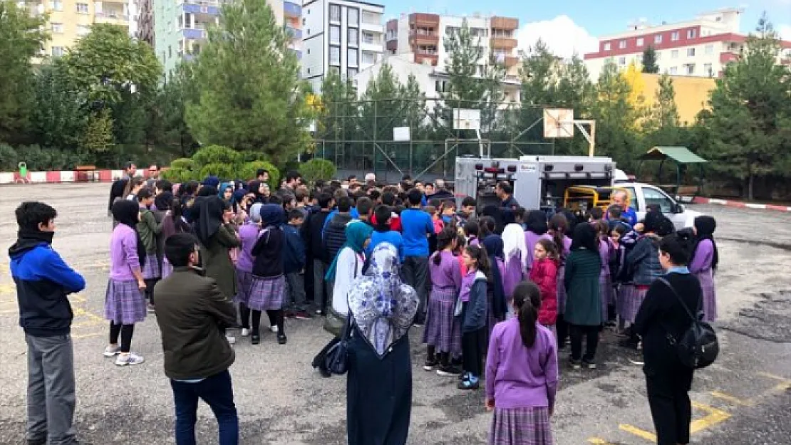 Yarın Türkiye genelindeki tüm okullarda tatbikat yapılacak