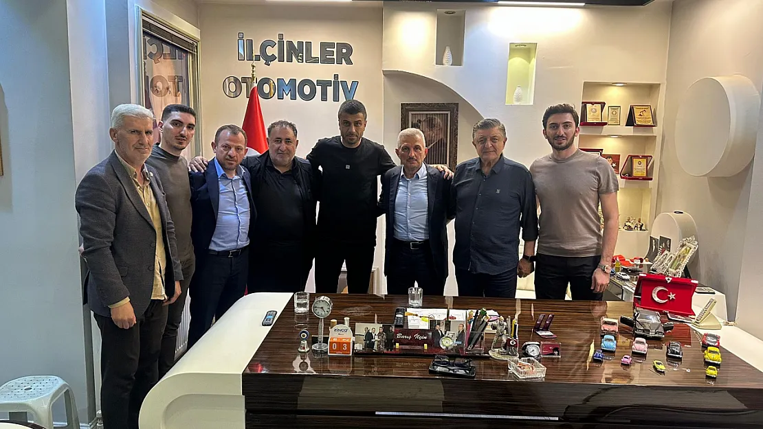 Yılmaz Vural Siirt'te! Siirtli İş İnsanları, Türk Futbolunun Duayen İsimlerini Ağırladı