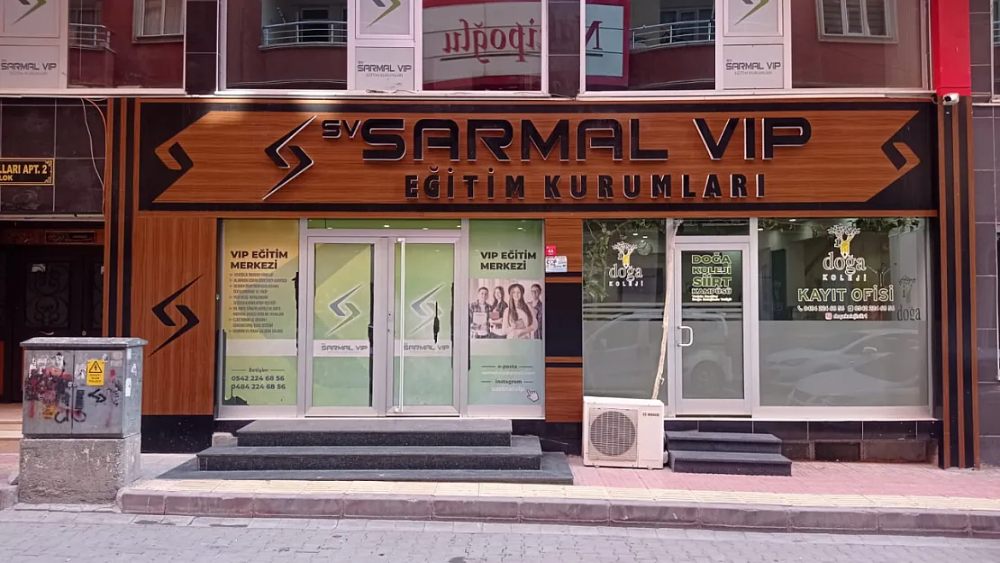 YKS 2025'e Siirt'ten Damga: Türkiye Birincileri ve Tıp Başarıları Sarmal'dan