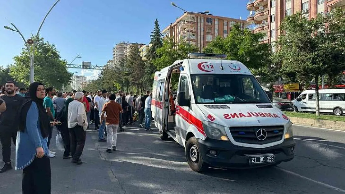 Yolun karşısına geçerken otomobilin çarptığı çocuk ağır yaralandı