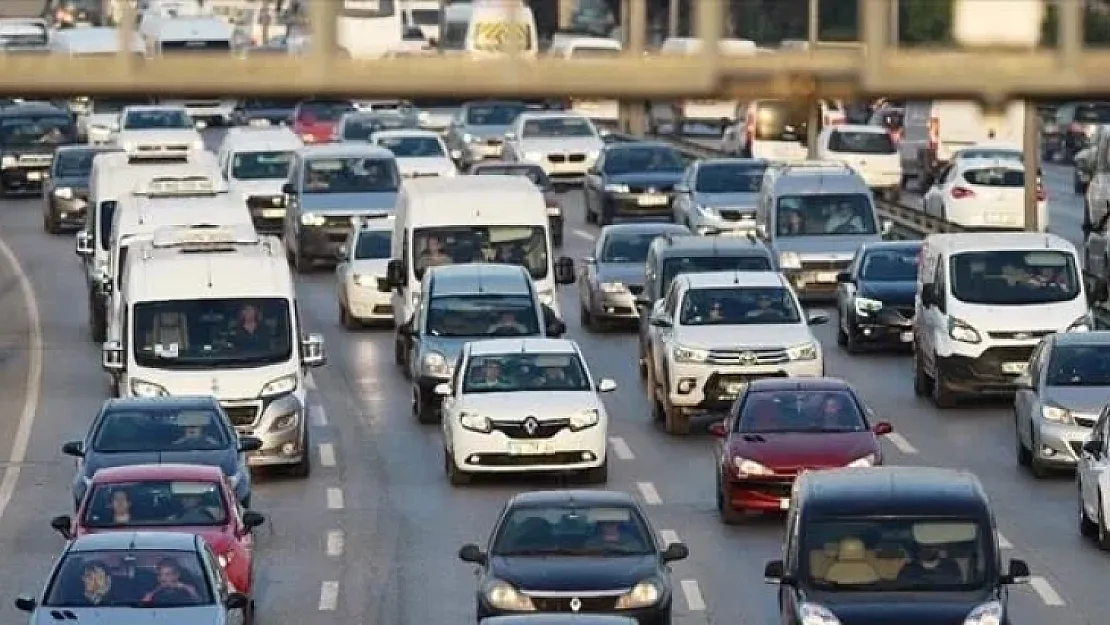 Zorunlu trafik sigortasında yeni düzenleme: Azami prim oranlarında artış yapıldı