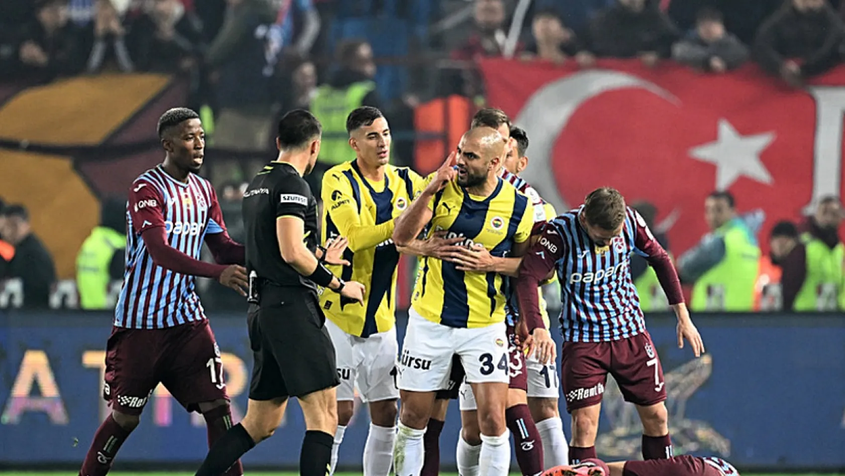 Trabzonspor Fenerbahçe Maçı VAR Hakem Konuşmaları Kayıtları Yayınlandı