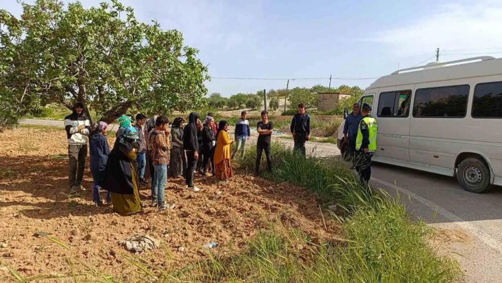 Jandarmadan tarım işçilerine trafik eğitimi