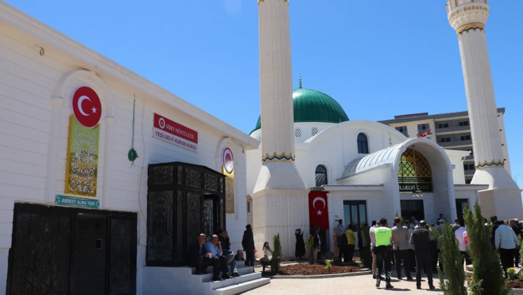 Siirt Yeni Yapılan Camii Törenle Açıldı!