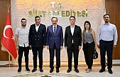 Anahtar Parti Siirt İl Başkanlığından Vali ve Belediye Başkan Vekili Dr. Kemal Kızılkaya'ya Ziyaret