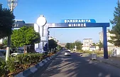 Siirt'in Kurtalan İlçesi Girişine İki Dilli Kent Tagı Montajı Tamamlandı