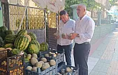 Siirt'in Yaz Gözdesi ''Şımmem Salıho'' Tezgahlarda: Kilosu 45 TL