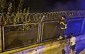 Siirt'te Havai Fişek Faciası: Tugay Kmutanlığı İçinde Anız Yangını Çıktı