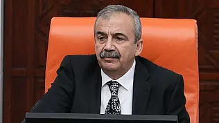 Sırrı Süreyya Önder'in Sağlık Durumuna İlişkin Yeni Açıklama: Hayati Tehlikesi Artarak Devam Ediyor