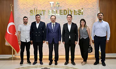 Anahtar Parti Siirt İl Başkanlığından Vali ve Belediye Başkan Vekili Dr. Kemal Kızılkaya'ya Ziyaret