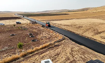 Kurtalan–Kayabağlar Yolu Sıcak Asfaltla Buluşuyor