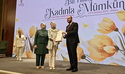 Siirt AK Parti Kadın Kolları Türkiye Üçüncüsü Oldu