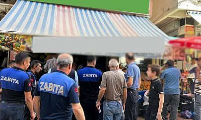 Siirt Belediyesi'nden Kaldırım İşgallerine Sıkı Denetim: 38 İşletmeye Ceza, Seyyar Araçlar Toplandı
