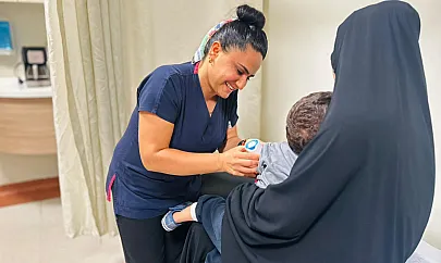 Siirt Eğitim ve Araştırma Hastanesi'nde Bir İlk: Tip 1 Diyabetli Çocuklara Sensör Takılmaya Başlandı