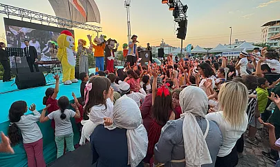 Siirt Emniyetinden 250 Çocuk İçin Sünnet Şöleni: Renkli ve Samimi Görüntüler Ortaya Çıktı