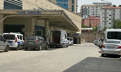 Siirt Eruh'ta Silahlı Kavga: Baba Hayatını Kaybetti, Oğlu Ağır Yaralandı