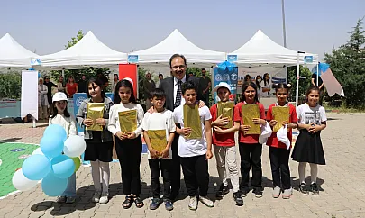 Siirt'te Geleceğe Sağlık Yatırımı: 'Sağlıklı Çocuk Sağlıklı Gelecek' Projesi Hayata Geçti'