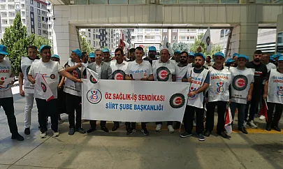 Siirt'te HAK-İŞ Üyelerinden Kamu Protokolüne Tepki: 'Emeğin Hakkını İstiyoruz!'