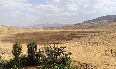 Siirt'te Kuraklık Alarmı: Siirt'in En Büyük Gölü Kurudu!