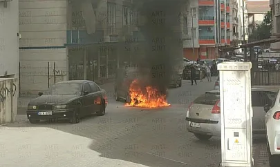 Siirt'te LPG'li Araç Park Halindeyken Alev Aldı