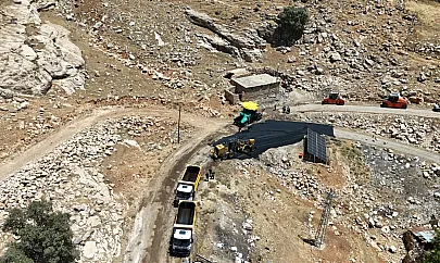 Siirt'te Yıllardır Asfaltlanmayan Yollarda Çalışmalar Başladı