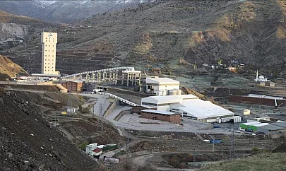 Siirtli Eti Bakır işçileri işe iade ve tazminat davasını kazandı