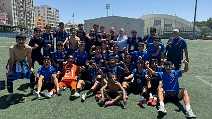 Diyar Inter, Siirt'te Bölge Şampiyonu Oldu: U17 Türkiye Finallerine Yükseldi