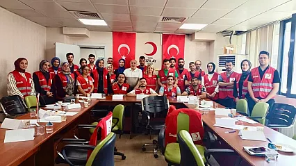 Siirt Kızılay'dan 'Engelsiz Yaşam Kültürü' Eğitimi