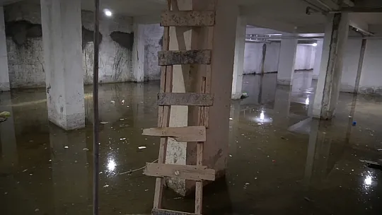 Siirt'te Zemini Su Alan Apartmanın Müteahhidinden Açıklama