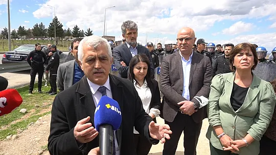 Siirt'te HDP'li Vekiller ile Polis Arasında Gerginlik!