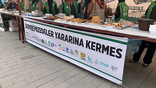 Siirt'te 19 Sivil Toplum Kuruluşu Bir Araya Gelerek 5500 Aileye Destek Oldu