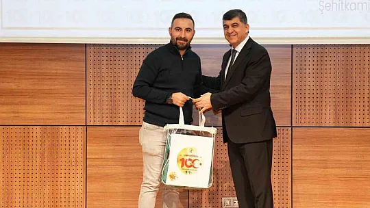100 Spor organizasyonuna on binler katıldı