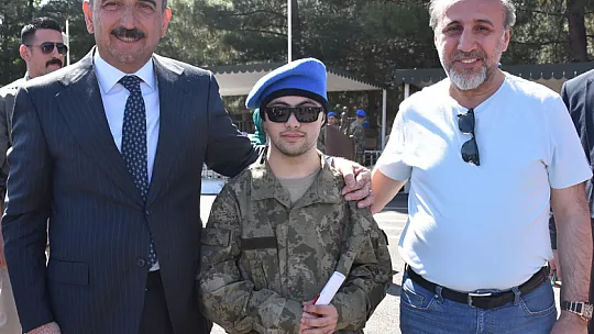 Siirt'te Engelli Bireyler Askerlik Heyecanı Yaşadı