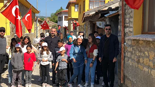 Atabağ Belediyesi ve Adalar Rotary Kulübünden Ortak Çalışma! Atabağlı Çocuklar Çanakkale'de