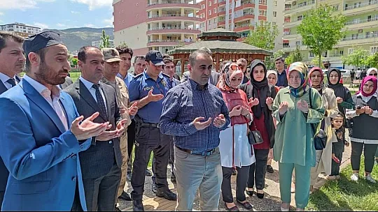 Kurtalan'da Çay Bahçesini Kadınlar İşletecek!