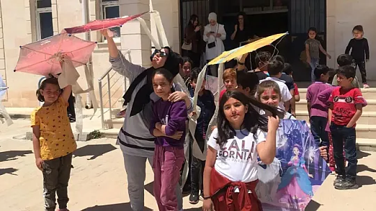 Siirt'te Uçurtma Şenliği Düzenlendi