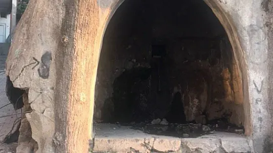 Tarihimize Böyle Mi Sahip Çıkıyoruz! Bir Tarih Yok Oluyor