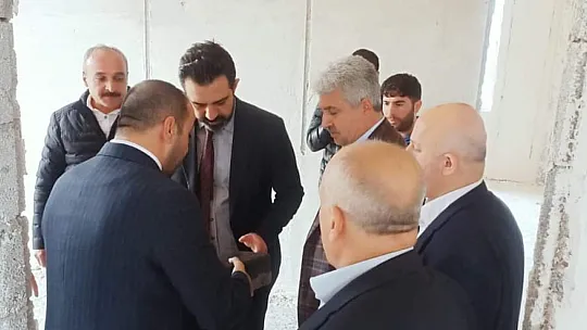 AK Parti İl Başkanı Olğaç'tan Veysel Karani Belediye Başkanı Akgün'e Ziyaret
