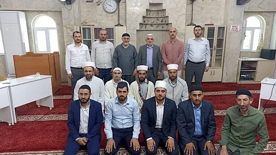 Siirt'te din görevlileri ezan, hutbe ve hadis dalında yarıştı