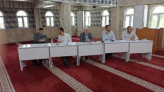 Siirt'te din görevlileri ezan, hutbe ve hadis dalında yarıştı
