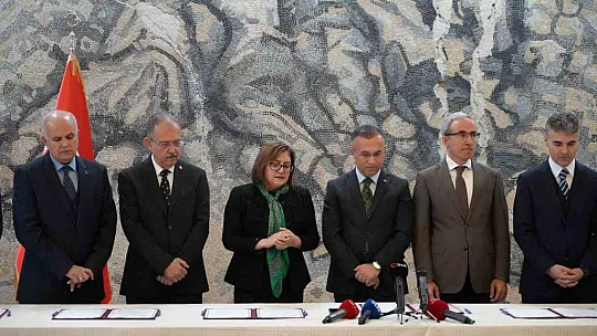 Aile Akademisi için imzalar atıldı